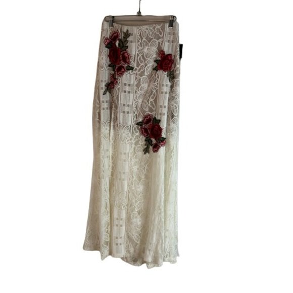 Lulus Dresses & Skirts - Lulus Lace Skirt Maxi Cream Red Floral High Slit